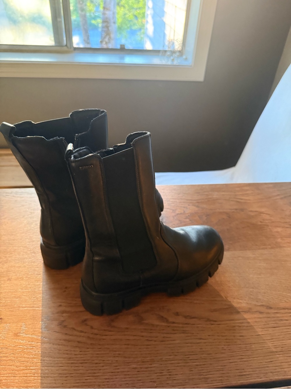 Igloo biker boots!